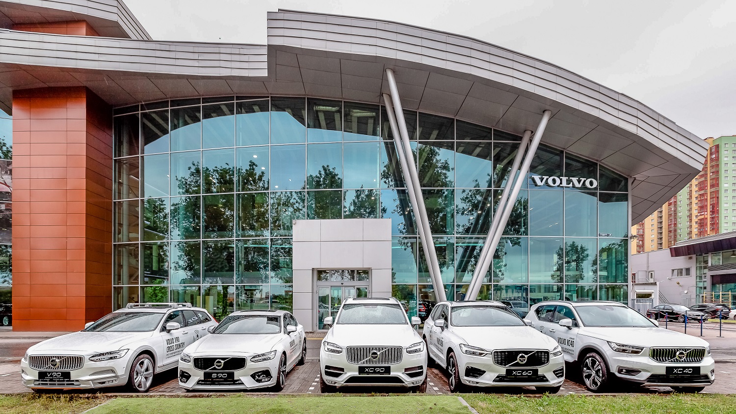 Volvo, автоцентр